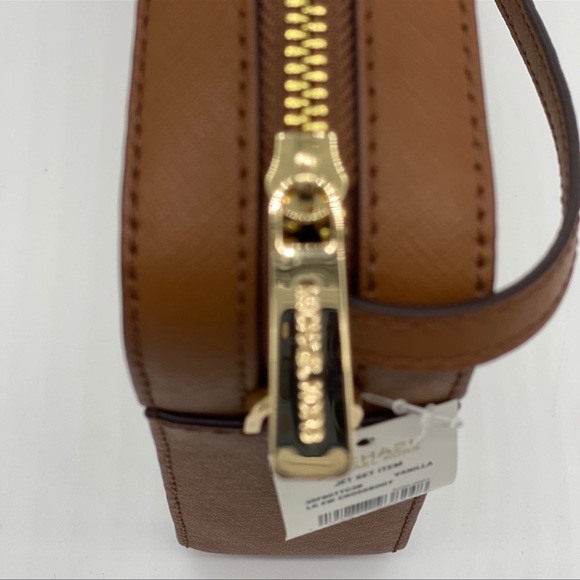 Michael Kors EW Crossbody Bag & Case Card - Picture 9 of 15